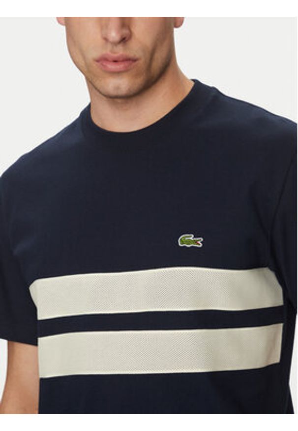 Lacoste T-Shirt TH9769 Granatowy Regular Fit. Kolor: niebieski. Materiał: bawełna