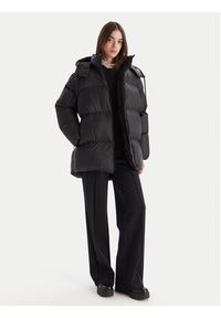 Hugo - HUGO Kurtka zimowa Falentina-2 50547228 Czarny Regular Fit. Kolor: czarny. Materiał: syntetyk. Sezon: zima #6