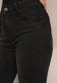 Renee - Czarne Jeansy o Fasonie Skinny z Cyrkoniami Przy Kieszeniach Aklesse. Kolor: czarny #3