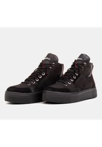 Marco Shoes Lekkie botki sportowe z naturalnego nubuku wysokiej jakości czarne. Kolor: czarny. Materiał: nubuk. Styl: sportowy #6