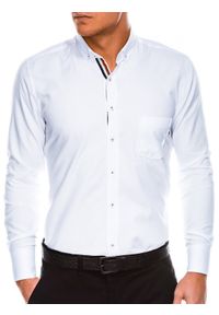 Ombre Clothing - Koszula męska z kontrastową plisą REGULAR FIT K490 - biała - XL. Typ kołnierza: button down. Kolor: biały. Materiał: poliester, tkanina, bawełna. Długość rękawa: długi rękaw. Długość: długie. Styl: elegancki