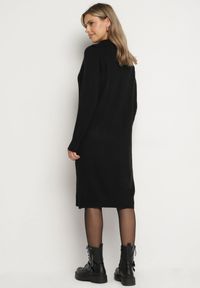 Born2be - Czarna Sukienka z Bawełną i Wełną z Kołnierzykiem na Suwak Tereithra. Okazja: na co dzień, na spotkanie biznesowe. Kolor: czarny. Materiał: wełna, bawełna. Typ sukienki: proste. Styl: wizytowy, casual, elegancki, biznesowy #7