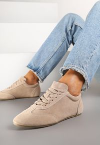 Renee - Beżowe Sneakersy Basic ze Skóry Naturalnej Fonariela. Okazja: na co dzień. Kolor: beżowy. Materiał: skóra. Obcas: na obcasie. Wysokość obcasa: niski