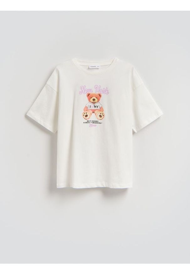 Reserved - T-shirt z nadrukiem na plecach - złamana biel. Materiał: bawełna. Wzór: nadruk