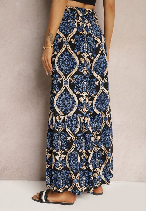 Renee - Czarno-Granatowe Spodnie Szerokie z Wiskozy w Ornamentalny Wzór High Waist Cramelia. Stan: podwyższony. Kolor: czarny. Materiał: wiskoza. Długość: długie
