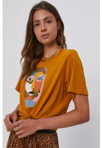 Jacqueline de Yong - T-shirt bawełniany. Kolor: żółty. Materiał: bawełna. Wzór: nadruk