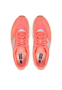 New Balance Buty do biegania FuelCell Rebel v5 WFCXL5A Czerwony. Kolor: czerwony. Materiał: materiał #3