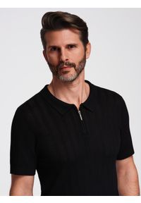 Ombre Clothing - Koszulka męska polo ażurowa z suwakiem przy dekolcie – czarna V2 - Rozmiar: XL. Typ kołnierza: polo. Kolor: czarny. Materiał: nylon, elastan, wiskoza, dzianina. Wzór: ażurowy. Sezon: lato. Styl: elegancki