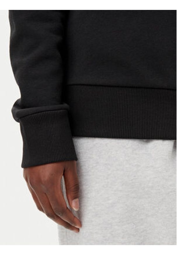 Reebok Bluza 100012552 139-18-00 Czarny Regular Fit. Kolor: czarny. Materiał: bawełna