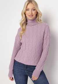 Born2be - Fioletowy Sweter z Golfem w Warkoczowy Splot ze Ściągaczami Maraiwai. Typ kołnierza: golf. Kolor: fioletowy. Wzór: ze splotem. Sezon: jesień