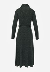 Born2be - Ciemnozielona Rozkloszowana Sukienka Koszulowa z Wiązanym Paskiem Cheresin. Kolor: zielony. Materiał: materiał. Typ sukienki: koszulowe. Długość: midi #3