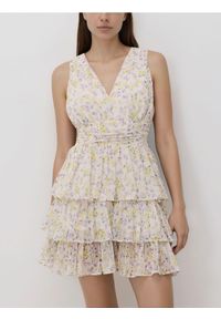 Reserved - Sukienka mini w kwiaty - wielobarwny. Materiał: tkanina. Wzór: kwiaty. Długość: mini #1