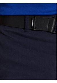Calvin Klein Szorty materiałowe Modern Twill K10K111788 Granatowy Slim Fit. Kolor: niebieski. Materiał: bawełna #5