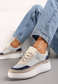 Renee - Beżowo-Niebieskie Sneakersy na Platformie Ozdobione Tweedowymi Wstawkami i Cyrkoniami Eganna. Kolor: beżowy. Wzór: aplikacja. Obcas: na platformie #1