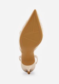 Renee - Beżowe Szpilki VICES Slingback z Noskami w Szpic Ozdobionymi Haftem i Koralikami Laraidina. Zapięcie: pasek. Kolor: beżowy. Materiał: satyna. Wzór: haft, aplikacja. Obcas: na szpilce #8