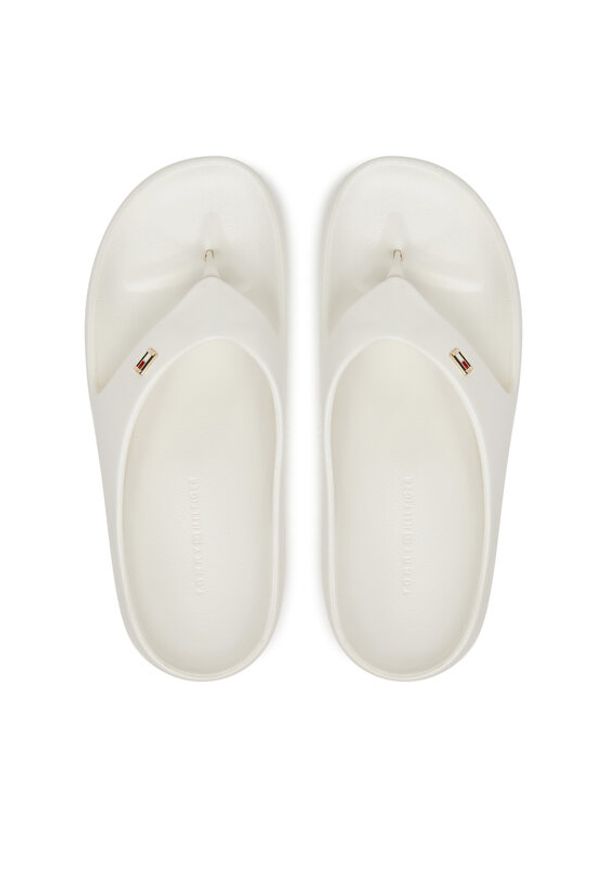 TOMMY HILFIGER - Tommy Hilfiger Japonki Th Comfort Beach Sandal FW0FW08522 Biały. Kolor: biały. Materiał: syntetyk