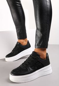 Renee - Czarne Sneakersy na Niskiej Platrofmie z Brokatowymi Wstawkami Enollas. Kolor: czarny. Wzór: aplikacja #3