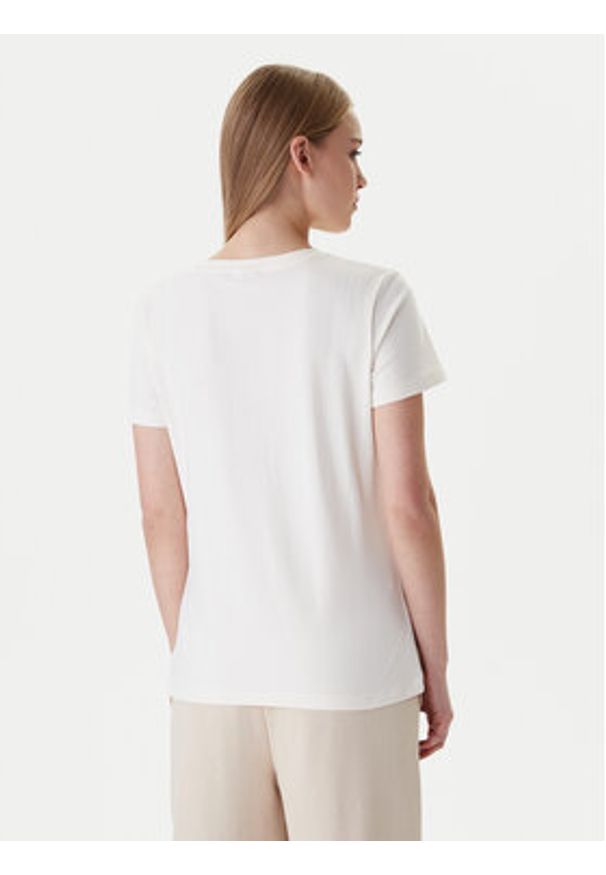 Guess T-Shirt V3BI11 J1314 Écru Regular Fit. Kolor: kremowy. Materiał: bawełna