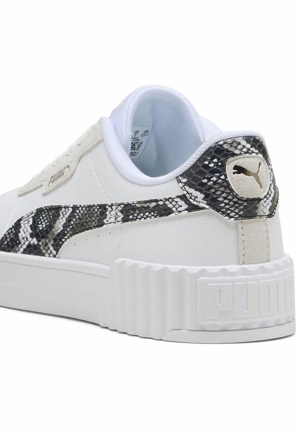 Puma - Damskie sneakersy Carina 3.0 Snake Chic PUMA White Vapor Gray Aged Silver. Kolor: biały, wielokolorowy, szary. Wzór: motyw zwierzęcy, nadruk. Sezon: lato