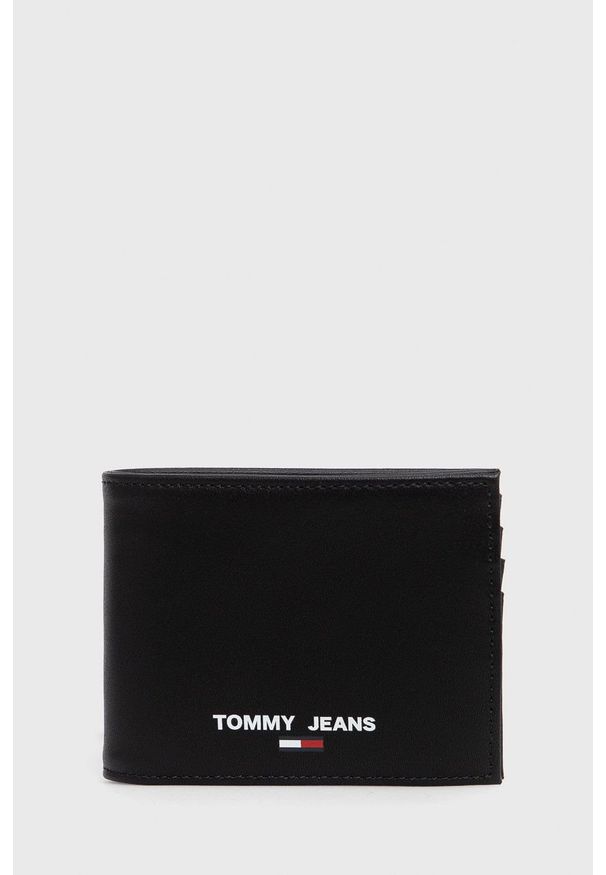 Tommy Jeans - Portfel. Kolor: czarny. Materiał: materiał, włókno