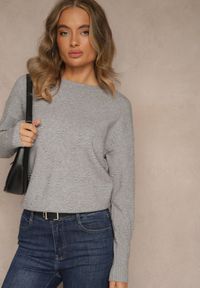 Renee - Szary Sweter z Tłoczonymi Sercami Unareia. Okazja: na co dzień. Kolor: szary. Materiał: jeans. Sezon: jesień. Styl: casual #5