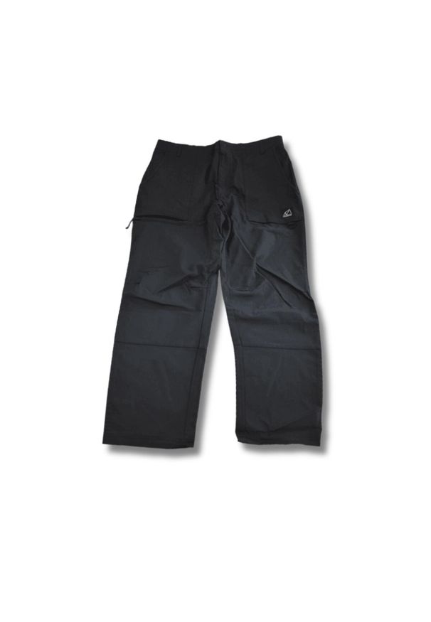 Szerokie Spodnie New Balance French Terry Woven Pants 1 - MP13507. Kolor: czarny. Materiał: dresówka. Sport: koszykówka