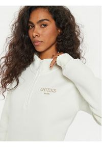 Guess Bluza V4BQ18 KCHX0 Biały Regular Fit. Kolor: biały. Materiał: syntetyk, bawełna