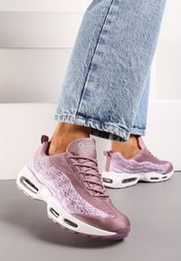 Renee - Różowe Sneakersy Avagune. Nosek buta: okrągły. Kolor: różowy. Materiał: materiał. Szerokość cholewki: normalna. Wzór: aplikacja #3