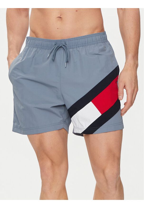 TOMMY HILFIGER - Tommy Hilfiger Szorty kąpielowe UM0UM02048 Niebieski Slim Fit. Kolor: niebieski. Materiał: syntetyk