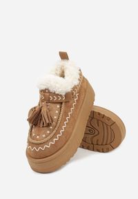 Born2be - Brązowe Śniegowce na Grubej Podeszwie z Frędzlami i Haftem Linodis. Okazja: na spacer, na co dzień. Kolor: brązowy. Materiał: jeans. Wzór: haft. Sezon: jesień. Styl: casual #3