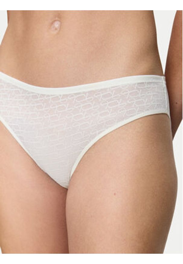 Triumph Figi klasyczne Signature Sheer 10222554 Écru. Materiał: syntetyk