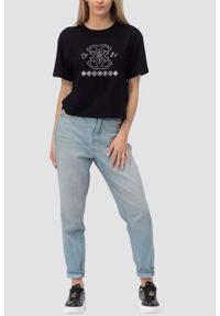 Guess - GUESS Czarny damski t-shirt na krótki rękaw z wyszywanym logo Gabi, Rozmiar L. Okazja: na co dzień. Kolor: czarny. Długość rękawa: krótki rękaw. Długość: krótkie. Styl: elegancki, casual #4