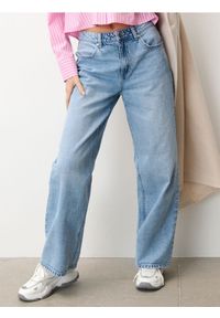 Sinsay - Jeansy - niebieski. Kolor: niebieski #1