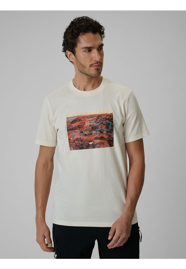 4f - 4F T-shirt regular z nadrukiem męski - biały M. Okazja: na co dzień. Kolor: biały. Materiał: materiał. Wzór: nadruk. Styl: casual, sportowy