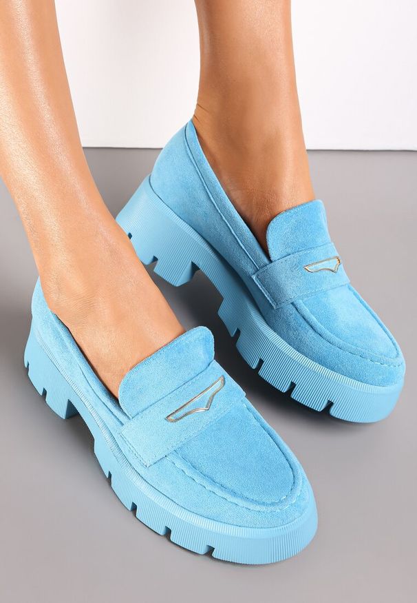 Born2be - Niebieskie Mokasyny na Grubej Podeszwie z Protektorem Ulona. Wysokość cholewki: przed kostkę. Kolor: niebieski. Materiał: skóra. Szerokość cholewki: normalna. Sezon: wiosna, jesień