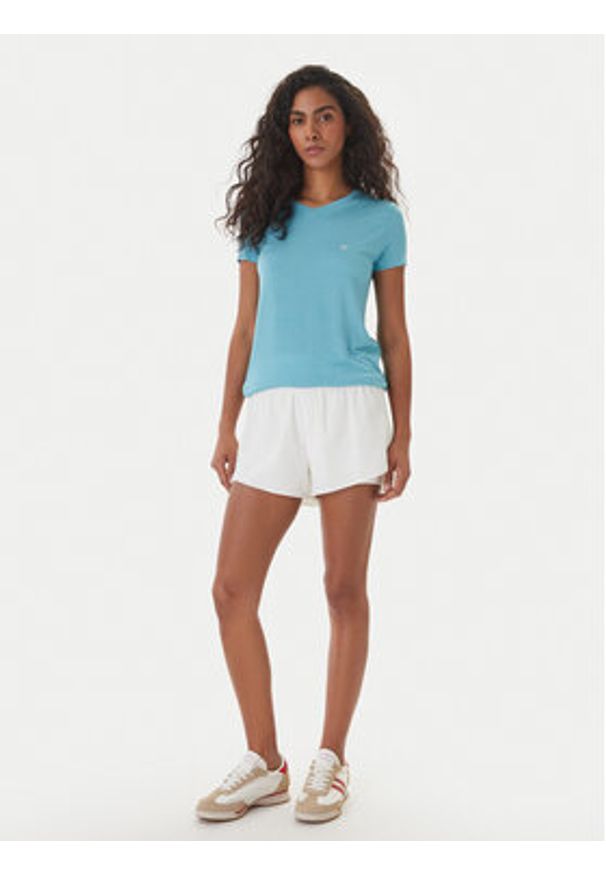 Emporio Armani T-Shirt EW000409 AF19024 U9163 Turkusowy Regular Fit. Kolor: turkusowy. Materiał: bawełna
