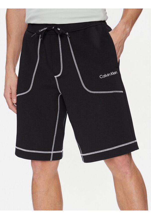 Calvin Klein Performance Szorty sportowe 00GMF3S819 Czarny Regular Fit. Kolor: czarny. Materiał: syntetyk. Styl: sportowy