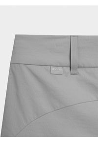 4f - 4F Spodenki casual męskie 4F x Robert Lewandowski L. Okazja: na co dzień. Kolor: szary. Materiał: bawełna, materiał, tkanina. Wzór: haft. Sezon: lato. Styl: casual #2