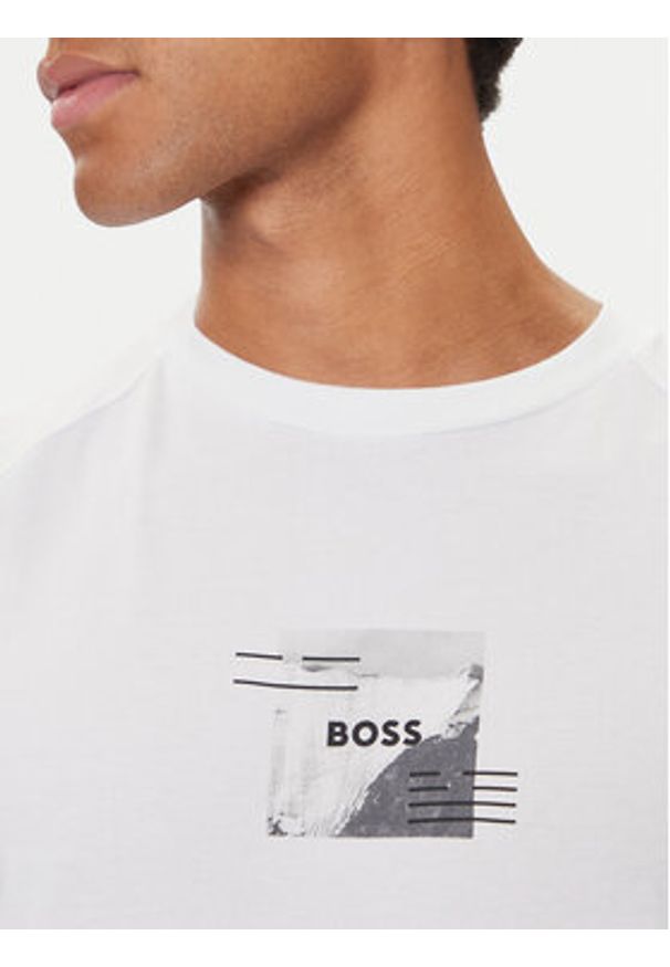 BOSS T-Shirt Stripe Zone 50548093 Biały Relaxed Fit. Kolor: biały. Materiał: bawełna