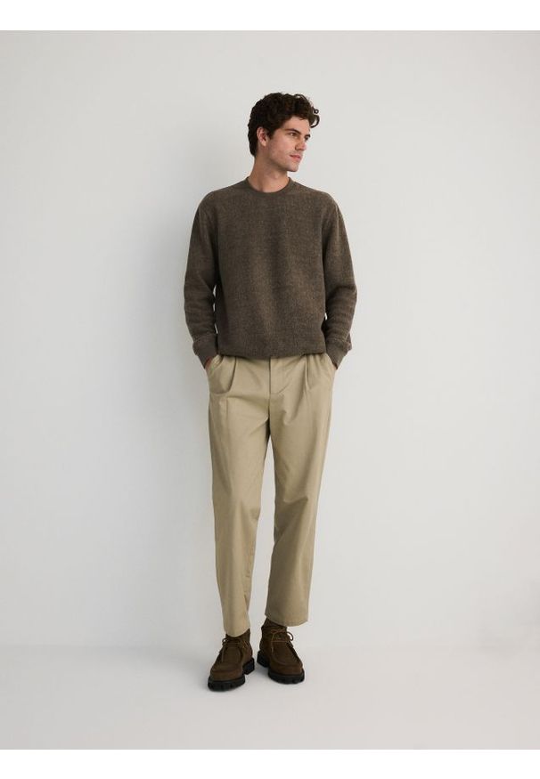 Reserved - Bluza z dodatkiem wełny - brązowy. Kolor: brązowy. Materiał: wełna