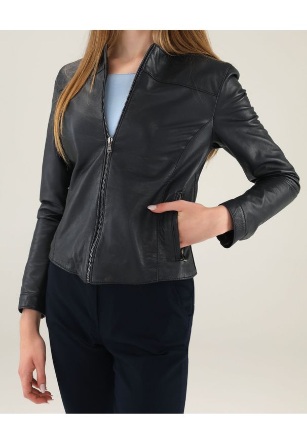 Unisono - GRANATOWA KURTKA ZE SKÓRY. Okazja: na co dzień. Kolor: niebieski. Materiał: skóra. Styl: casual, klasyczny, elegancki