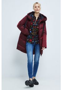 medicine - Medicine płaszcz damski kolor bordowy zimowy. Okazja: na co dzień. Kolor: czerwony. Długość: długie. Sezon: zima. Styl: casual #3