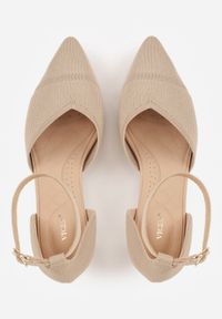 Renee - Ciemnobeżowe Czółenka z Tkaniny VICES na Niskim Obcasie z Paskiem Wokół Kostki i Wkładką Soft-Step Xylieth. Okazja: na co dzień. Zapięcie: pasek. Kolor: beżowy. Materiał: tkanina. Obcas: na obcasie. Styl: casual, elegancki. Wysokość obcasa: niski #6