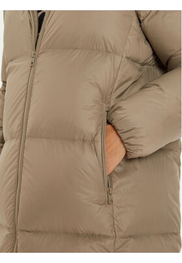 Calvin Klein Jeans Kurtka puchowa J20J224109 Beżowy Regular Fit. Kolor: beżowy. Materiał: syntetyk. Sezon: zima