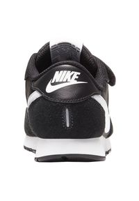 Buty Nike Md Valiant Psv Jr CN8559-002 czarne. Okazja: na co dzień. Kolor: czarny. Materiał: materiał, skóra, guma, tkanina, zamsz. Szerokość cholewki: normalna. Wzór: aplikacja. Sezon: lato, jesień #5