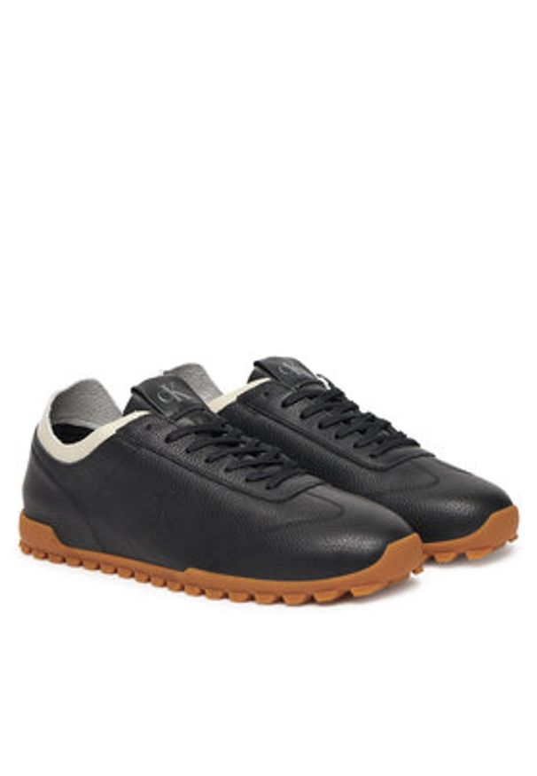 Calvin Klein Jeans Sneakersy YM0YM01330 Czarny. Kolor: czarny. Materiał: skóra