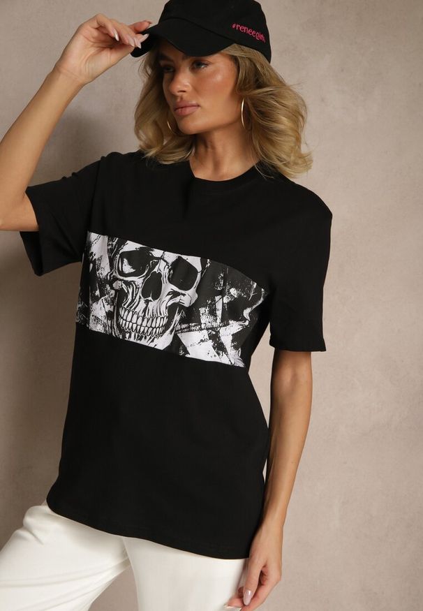 Renee - Czarna Bawełniana Koszulka T-shirt z Nadrukiem Czaszki Lanavira. Okazja: do pracy, na spotkanie biznesowe, na co dzień. Kolor: czarny. Materiał: bawełna. Wzór: nadruk. Styl: rockowy, casual, elegancki, biznesowy