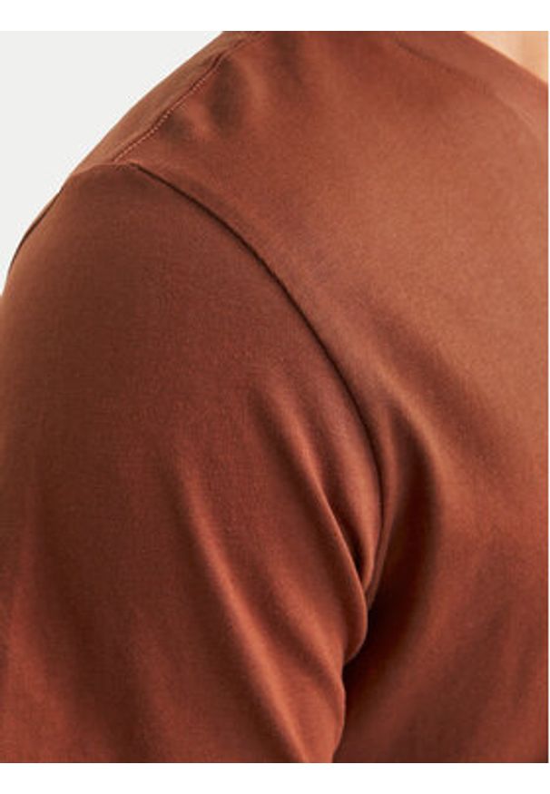 Jack & Jones - Jack&Jones T-Shirt Vesterbro 12265740 Brązowy Relaxed Fit. Kolor: brązowy. Materiał: bawełna