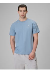 4f - 4F T-shirt regular gładki męski - niebieski L. Okazja: na co dzień. Kolor: niebieski. Materiał: dzianina, bawełna. Wzór: gładki. Styl: casual, klasyczny #1