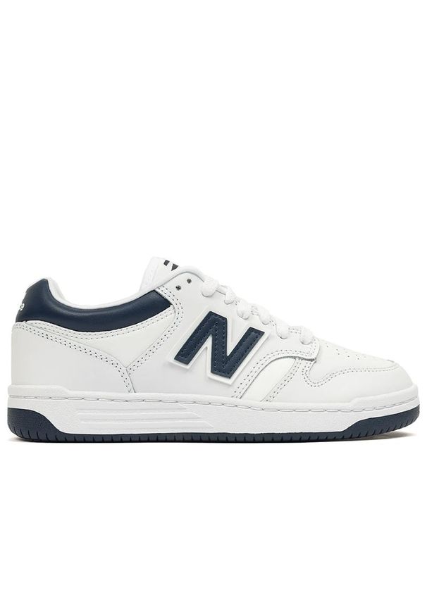 Buty New Balance GSB480WN - białe. Okazja: na co dzień. Kolor: biały. Materiał: skóra, syntetyk, materiał. Szerokość cholewki: normalna. Sport: turystyka piesza